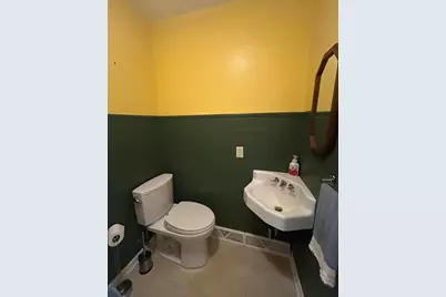 N35W28682  Old North Shore Dr, Delafield, WI 53072 - Photo 60