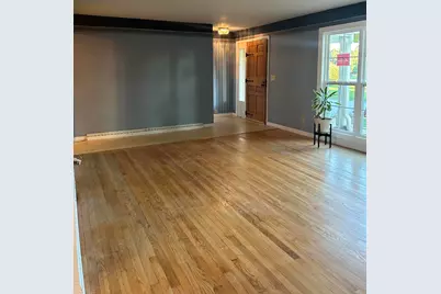 N35W28682  Old North Shore Dr, Delafield, WI 53072 - Photo 14