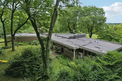 1009  Spring Valley Rd, Burlington, WI 53105 - Photo 40