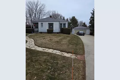 520  4 Mile Rd, Racine, WI 53402 - Photo 1