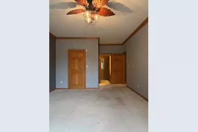 3231 E Lindy Ln, Oak Creek, WI 53154 - Photo 36