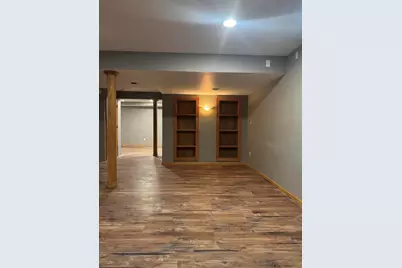 3231 E Lindy Ln, Oak Creek, WI 53154 - Photo 22