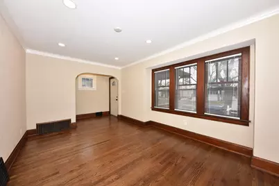 2411 N 54th St, Milwaukee, WI 53210 - Photo 6