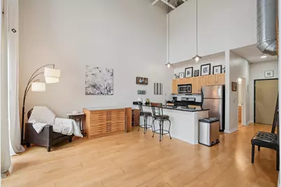 2080 N Commerce St #512, Milwaukee, WI 53212 - Photo 12