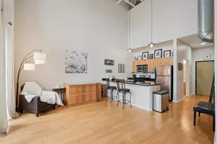 2080 N Commerce St, Milwaukee, WI 53212 - Photo 12