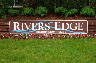 4050 W Rivers Edge Circle, Brown Deer, WI 53209 - Photo 2