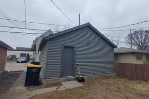 1331 S 64th St, West Allis, WI 53214 - Photo 14
