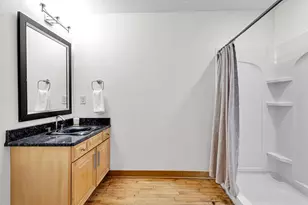 1017 S 2nd St, Milwaukee, WI 53204 - Photo 16
