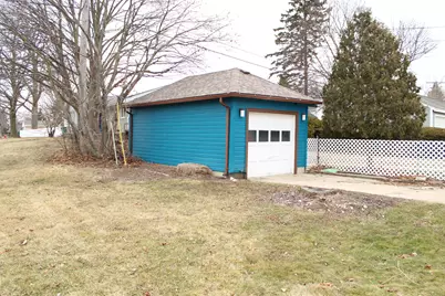 N88W17170  Main St, Menomonee Falls, WI 53051 - Photo 28