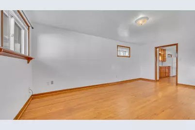 2215  Main Ave, Sheboygan, WI 53083 - Photo 4