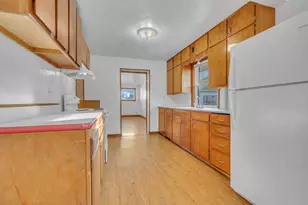 2215 Main Ave, Sheboygan, WI 53083 - Photo 8