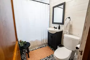 1434 N 66th St, Wauwatosa, WI 53213 - Photo 46