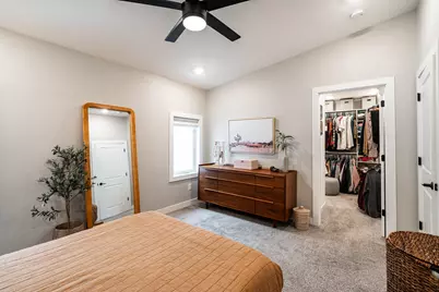 1434 N 66th St, Wauwatosa, WI 53213 - Photo 26