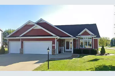 1001  Spring Waters Dr, Oconomowoc, WI 53066 - Photo 1