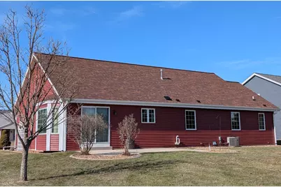 1001  Spring Waters Dr, Oconomowoc, WI 53066 - Photo 2