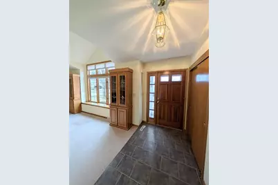 1001  Spring Waters Dr, Oconomowoc, WI 53066 - Photo 30