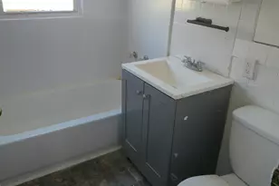 2548 N 18th St, Milwaukee, WI 53206 - Photo 10