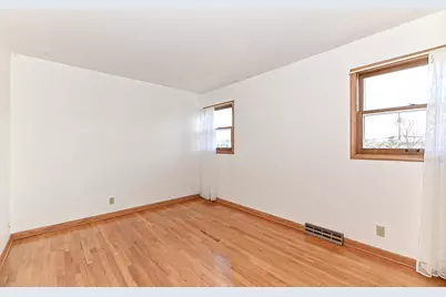 3824 S 75th St #3826, Milwaukee, WI 53220 - Photo 8