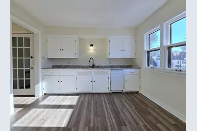 5601 W Brooklyn Pl, Milwaukee, WI 53216 - Photo 26