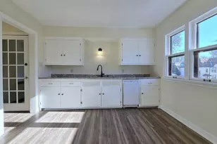 5601 W Brooklyn Pl, Milwaukee, WI 53216 - Photo 26