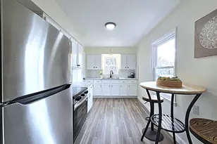 5908 N 32nd St, Milwaukee, WI 53209 - Photo 2