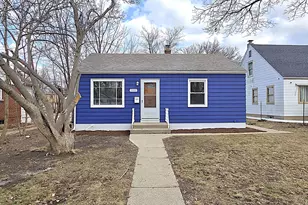 5908 N 32nd St, Milwaukee, WI 53209 - Photo 1