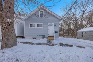 1118 S 13th St, Sheboygan, WI 53081 - Photo 26
