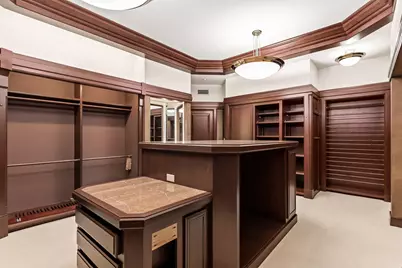 8263 N River Rd, River Hills, WI 53217 - Photo 14