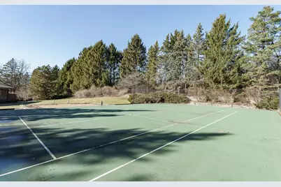 8263 N River Rd, River Hills, WI 53217 - Photo 38