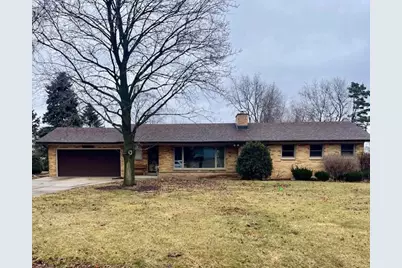 4260 N 163rd St, Brookfield, WI 53005 - Photo 1