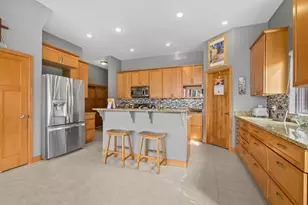 29149 White Oak Ln, Racine, WI 53185 - Photo 16