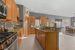 29149 White Oak Ln, Racine, WI 53185 - Photo 18