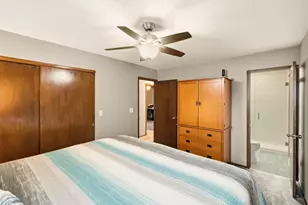 1525 River Highlands Dr, Oconomowoc, WI 53066 - Photo 18