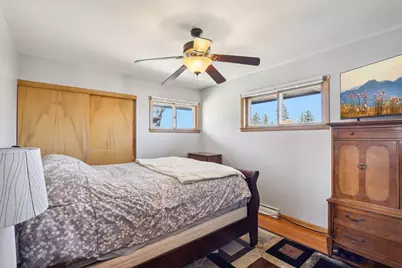 5320 W Plainfield Ave, Milwaukee, WI 53220 - Photo 14