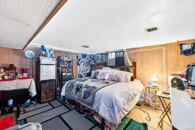 7031 W Villard Ave, Milwaukee, WI 53218 - Photo 12