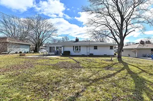 5400 Laura Ln, Greendale, WI 53129 - Photo 30