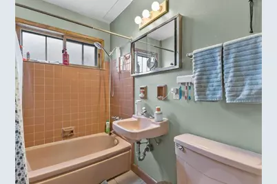 3548 S 80th St #3550, Milwaukee, WI 53220 - Photo 24