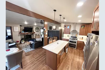 3657  Lusan Dr, Jackson, WI 53012 - Photo 16