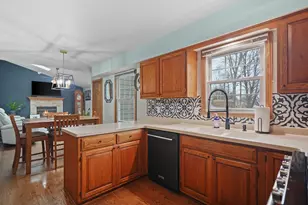 8217 60th Ave, Kenosha, WI 53142 - Photo 10