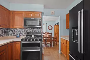 8217 60th Ave, Kenosha, WI 53142 - Photo 8