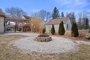 130 W Brown Deer Rd, Bayside, WI 53217 - Photo 30