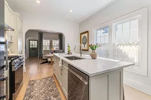 3553 N Maryland Ave, Shorewood, WI 53211 - Photo 6