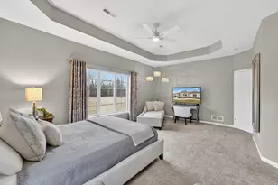 W162N5503 Westwind Dr, Menomonee Falls, WI 53051 - Photo 16