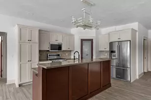 113 Parkview Dr, Whitelaw, WI 54247 - Photo 12