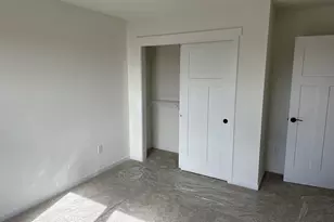 W149N11973 Red Holly Dr, Germantown, WI 53022 - Photo 12