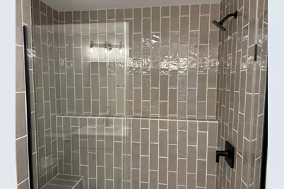 W149N11973  Red Holly Dr, Germantown, WI 53022 - Photo 10