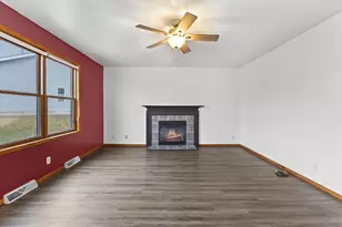 20530 84th Pl, Bristol, WI 53104 - Photo 12