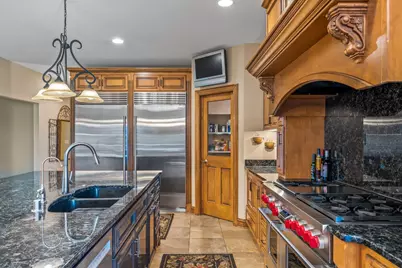 1252  Mary Hill Cir, Hartland, WI 53029 - Photo 32