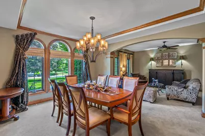 1252  Mary Hill Cir, Hartland, WI 53029 - Photo 10