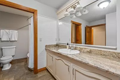 1252  Mary Hill Cir, Hartland, WI 53029 - Photo 52